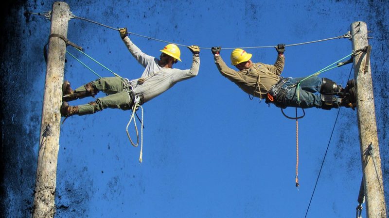 Being An Outside Lineman